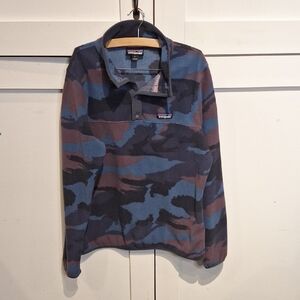 Patagonia Womens Camo Fleece Pullover